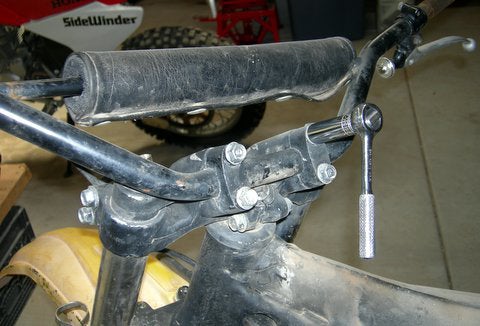Heres the bar clamps loosened.