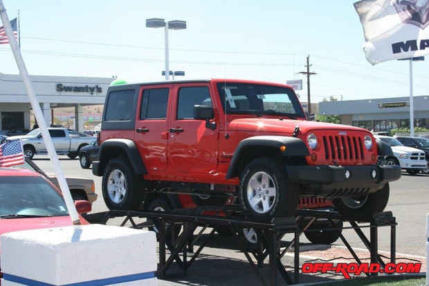 Technicians at Swantys Jeep of Bullhead City had all the hand tools necessary to install the gauges on the 2007 Jeep Rubicons 3.8L V6 engine.